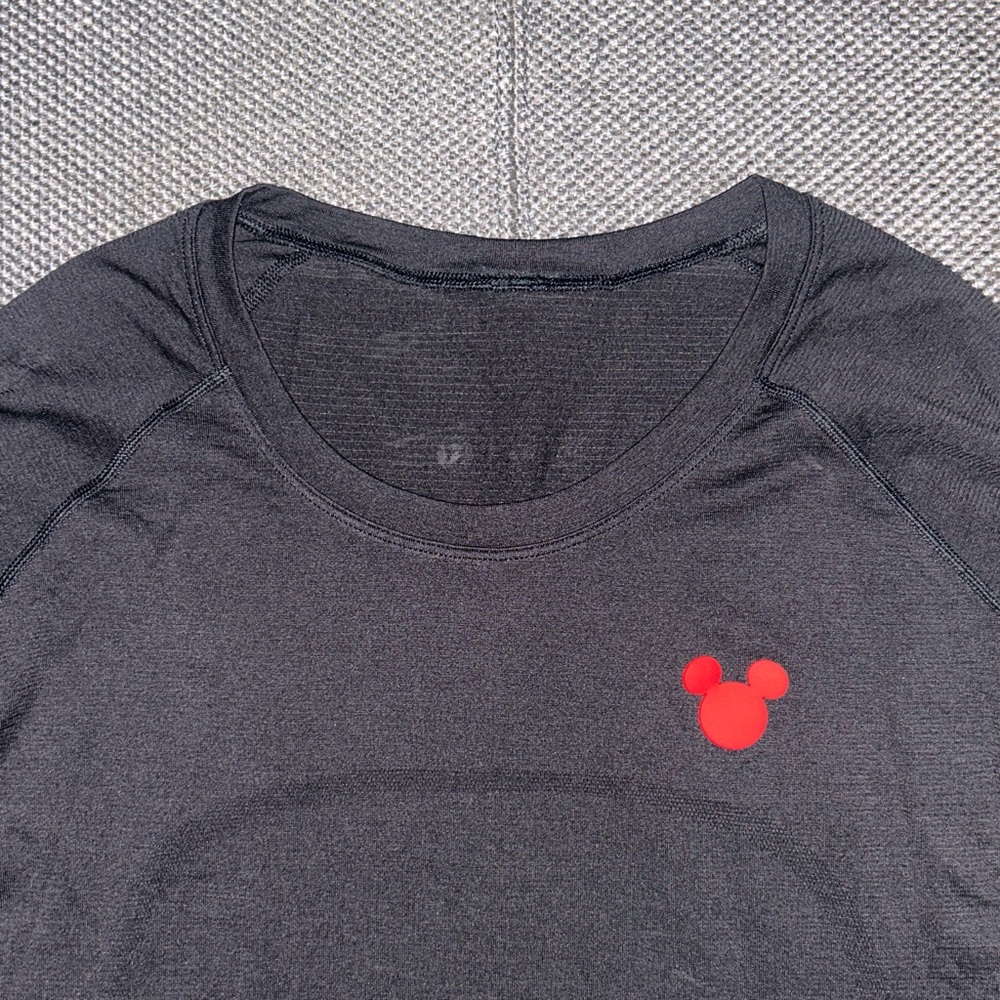 Rare Disney x Lululemon Black Top - Picture 4 of 4